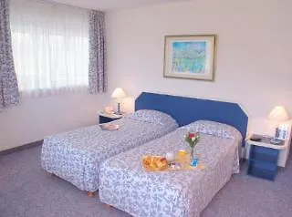 Mercure Saint Raphael Centre Plage Hotel