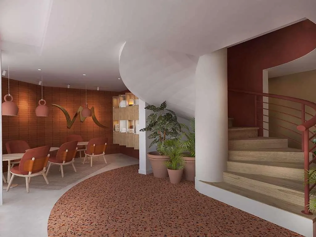 Mercure Saint Raphael Centre Plage France